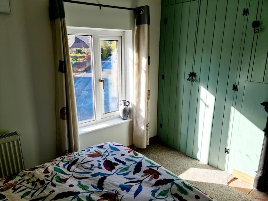 Gorgeous 2 Bedroom Kintbury Cottage Εξωτερικό φωτογραφία