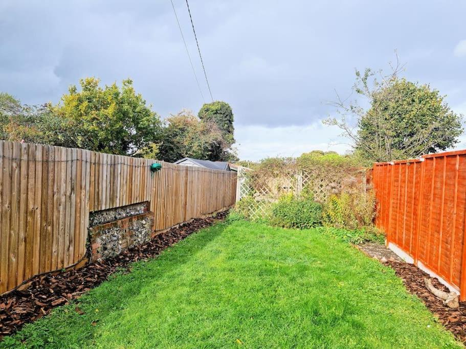 Gorgeous 2 Bedroom Kintbury Cottage Εξωτερικό φωτογραφία